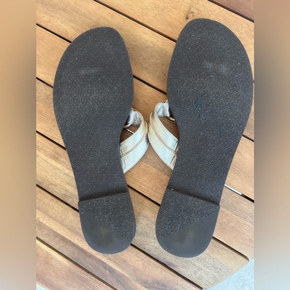 Lilly Pulitzer Mckim Gold Sandals - Picture 2 of 2